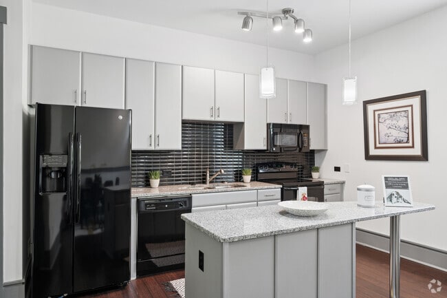 3BR, 2.5BA - 1,645SF - Kitchen