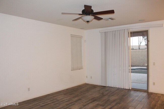 Photo - 4145 E Santa Fe Ln