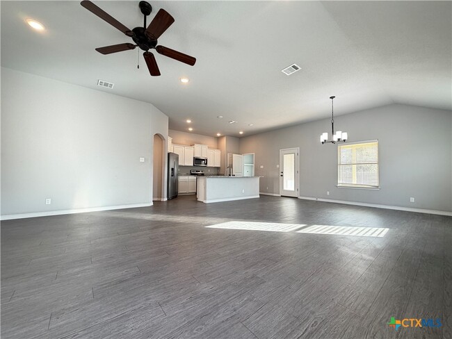 Photo - 808 Clanton Cove