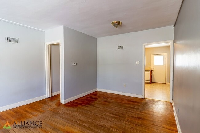 Photo - 1609 Poyntz Ave Unit 1609