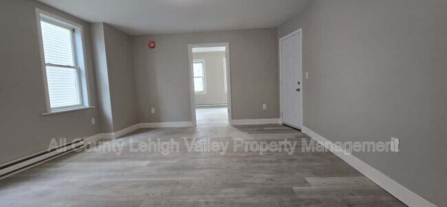 Photo - 427 W Berwick St Unit 427 W Berwick - 1