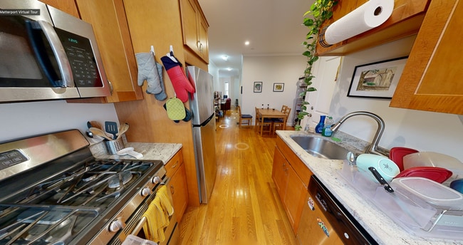 Photo - 31 Marney St Unit #1