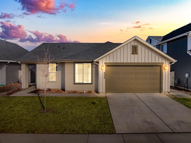 Photo - 9030 W Bowie St