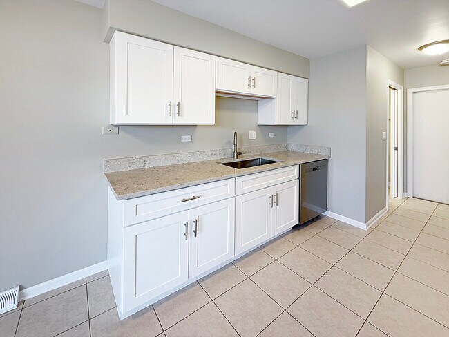 Photo - 63 Spuhler Dr Unit 63