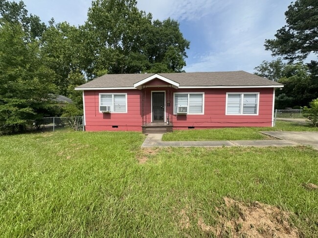 Building Photo - 3755 Newman Ave Rental