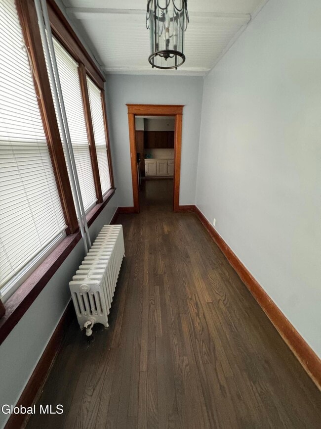 Photo - 9-11-11 Teller St Unit 1st Floor