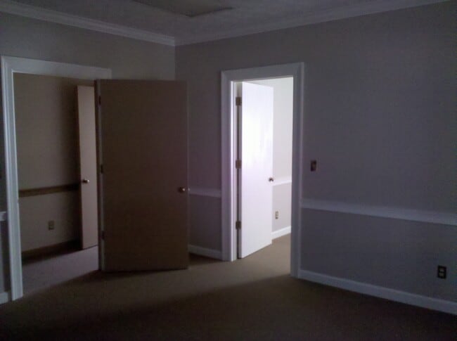 Photo - 300 W Broome St Unit 200