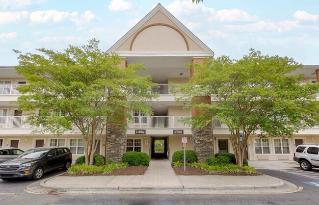 Furnished Studio-Raleigh - RDU Airport
