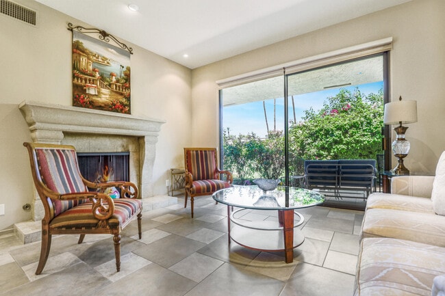 31 Stanford Dr