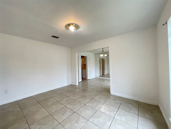 Photo - 7110 Foxmar Ln