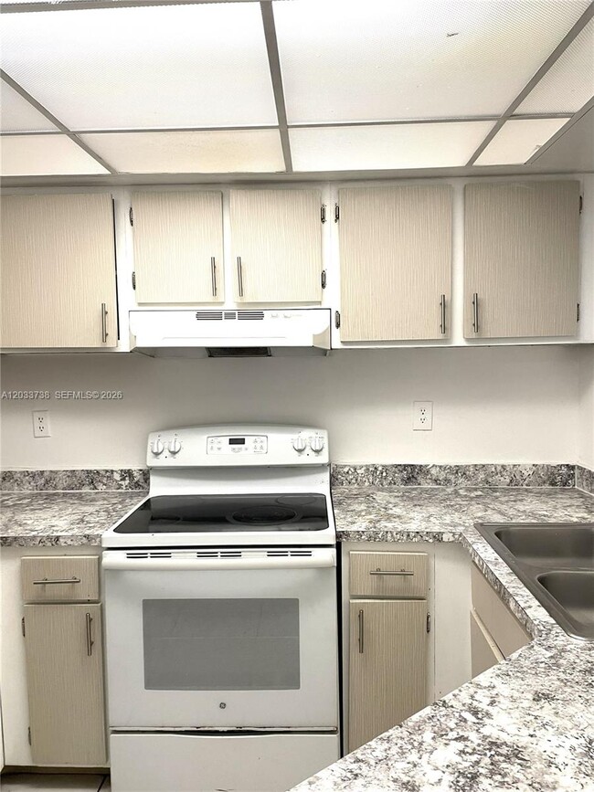 Photo - 8255 SW 152nd Ave Unit E-405