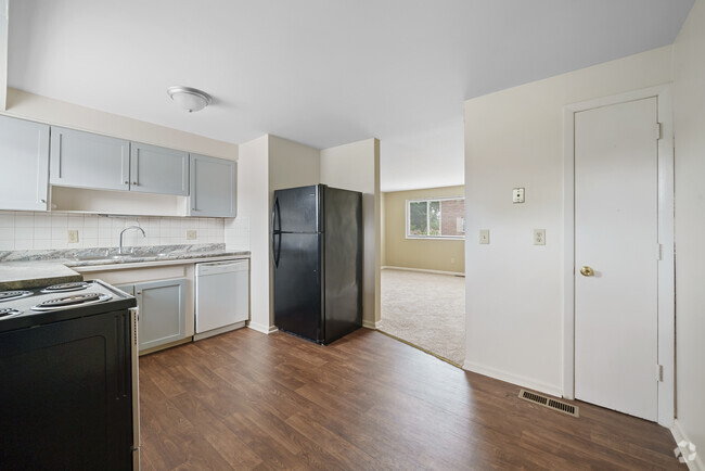 Building Photo - 4944 - 4958 Arbor Village Dr Rental