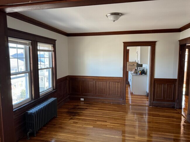 Photo - 32 Boutwell St Unidad #32