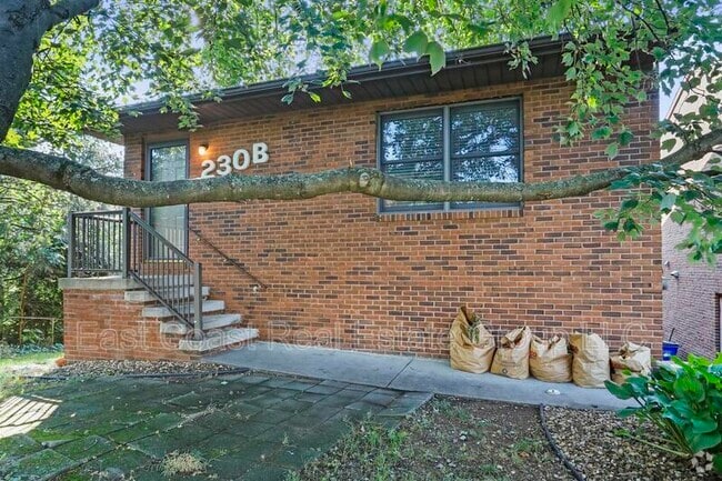 Building Photo - 230 Wakefield Rd Unit 230-B Rental