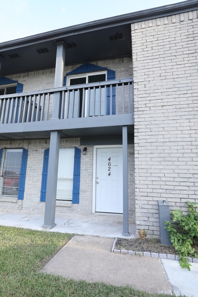 Photo - 4624 W Orange St