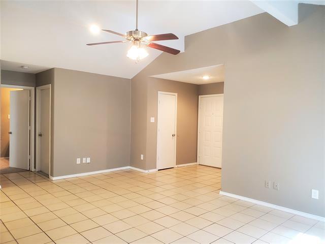 Photo - 117 Valley Spring Dr