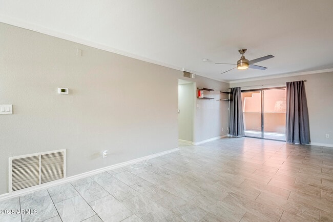 Photo - 4303 E Cactus Rd Unit 302