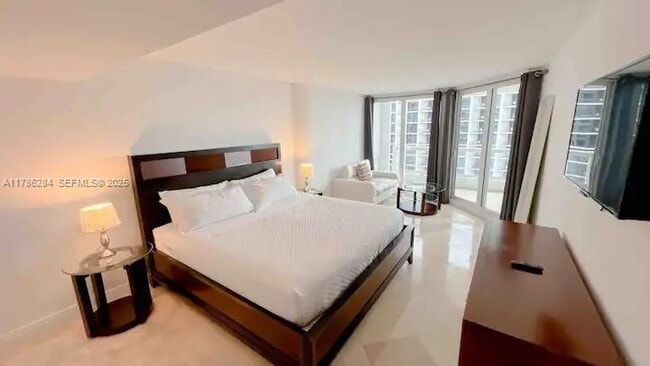 Photo - 1717 N Bayshore Dr Unit A-2741