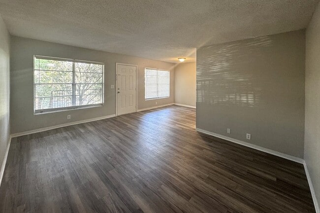 Photo - Park Apartments