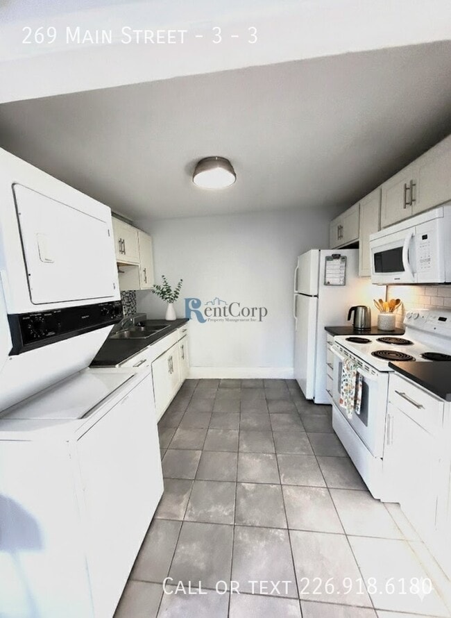Photo - 269 Main St Unité 3