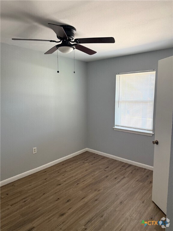 Building Photo - 1302 Brown Dr Rental