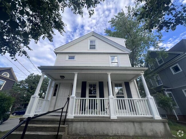 Building Photo - 85 Mount Auburn St Rental