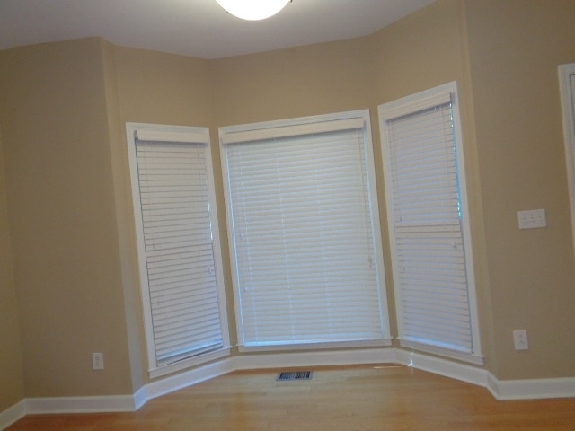 Photo - 928 Wonderland Pass