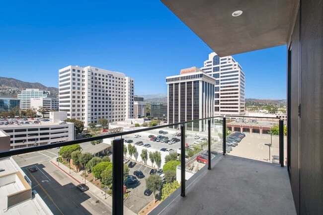 Arista Glendale