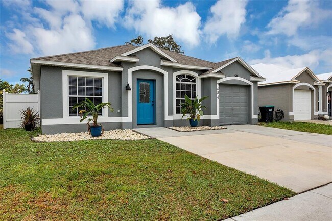 Photo - 7686 Pine Fork Dr House