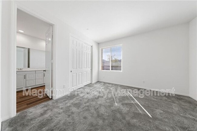 Photo - 2112 Saratoga Dr