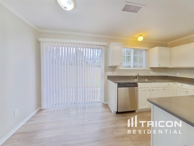 Photo - 2016 Mallard Woods Pl