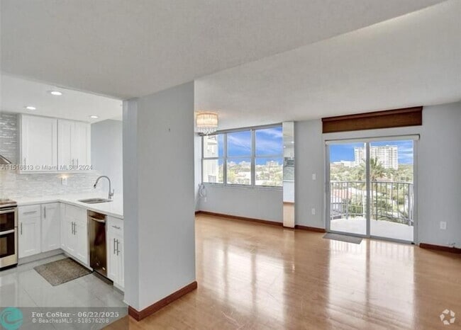 Building Photo - 11930 N Bayshore Dr Unit 601 Rental