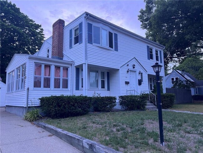 Photo - 80 Ballston Ave