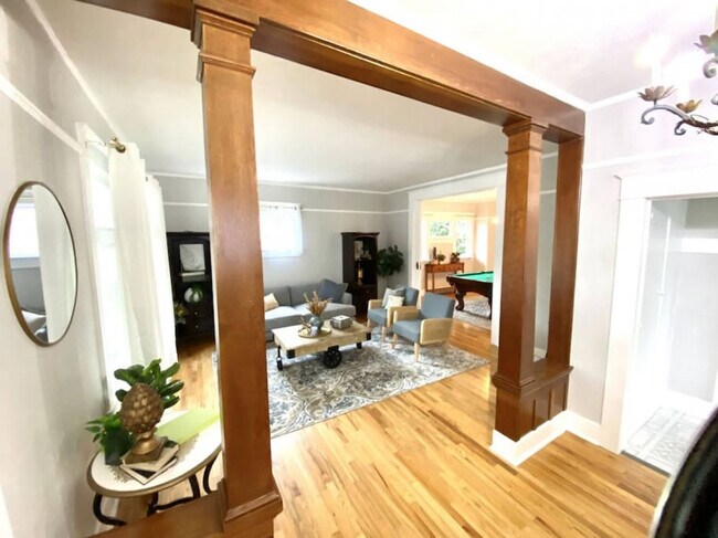 964 SW Ferry St Unit SI ID1624356P