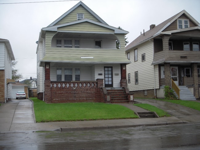 Building Photo - 8337 Garfield Blvd Rental