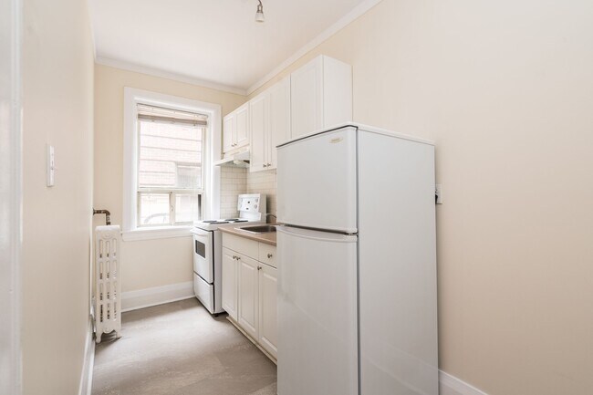 Photo - 1 Claude Ave Unité 106