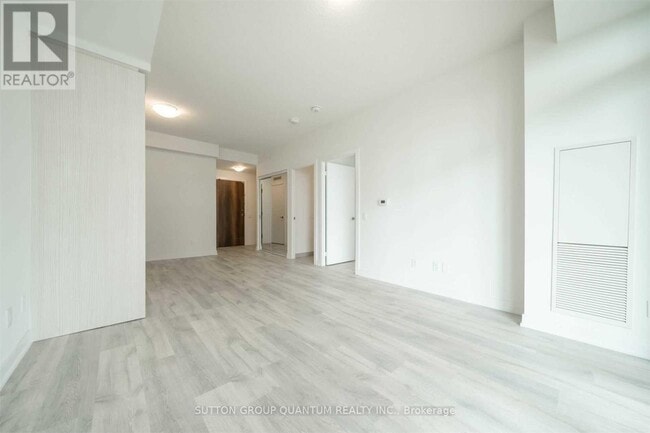 Photo - 251 Manitoba St Unit 614