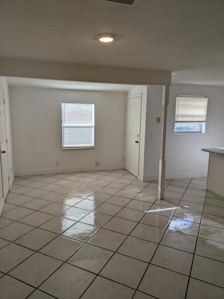 Photo - 12101 Colony Ave