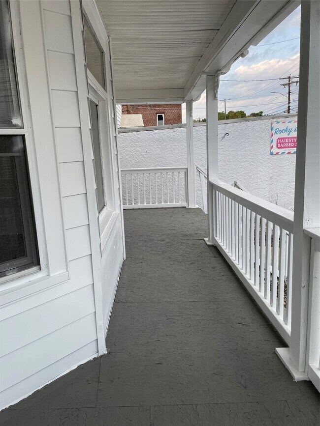 Photo - 507 Chenango St Unit 1