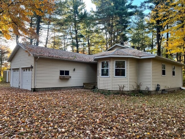 Building Photo - 2184 13 12 1/2 Ave