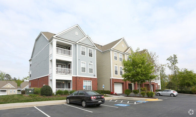 Building Photo - Bristol Village at Charter Colony Rental