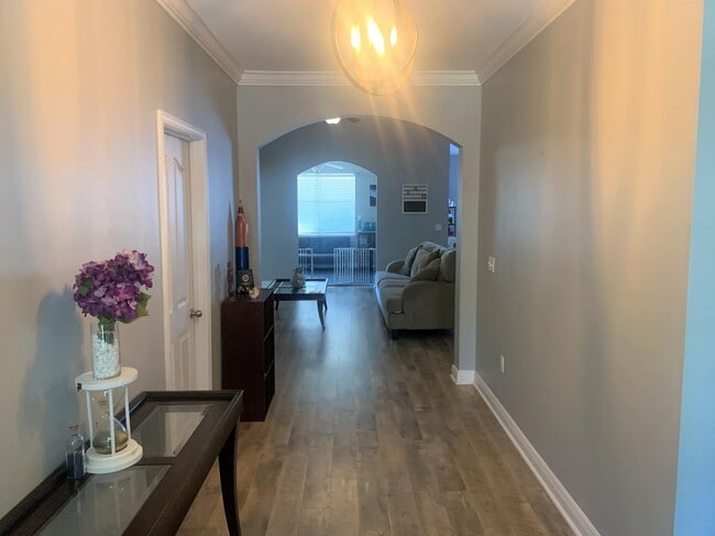 Photo - 319 Scotch Pine Ln
