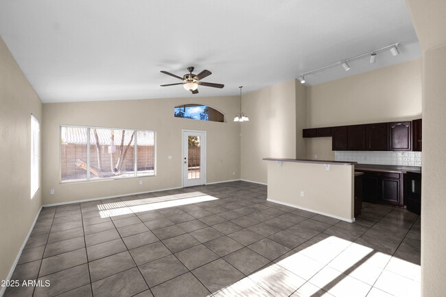 Photo - 16216 S Pine St