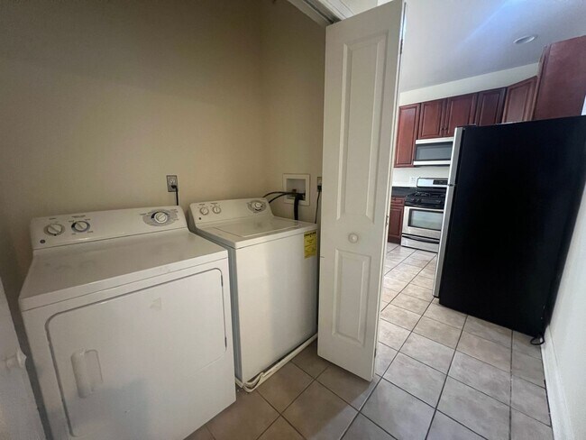 Photo - 1930 N 17th St Unit C