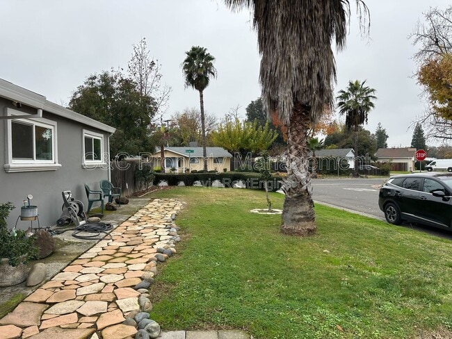 Photo - 6671 Graham Cir