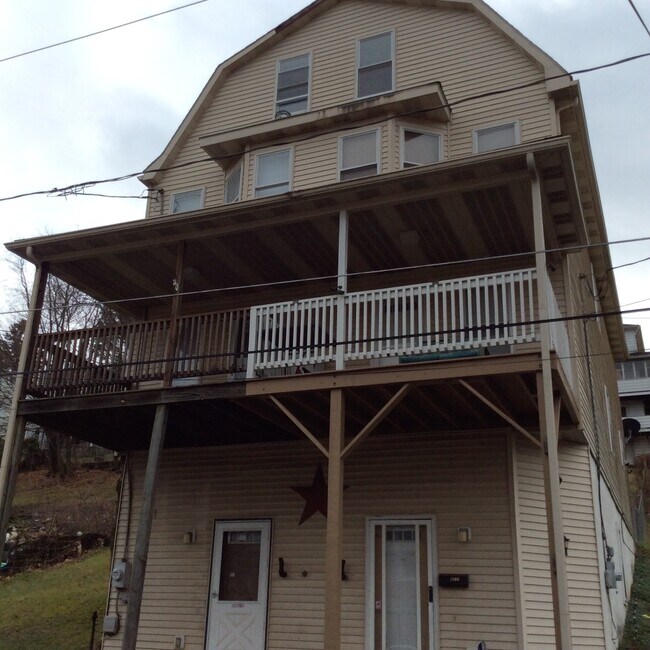 Photo - 1202 Chemung St