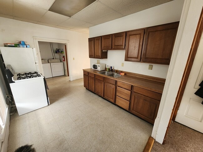 Photo - 616 Ferry St Unit Apt 3