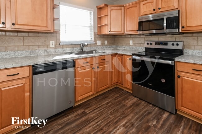 Photo - 12211 Rochford Ln