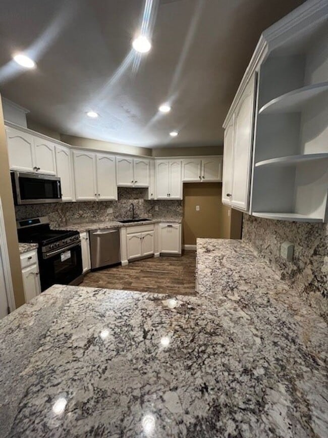 Photo - 8701 Maggiore Ln