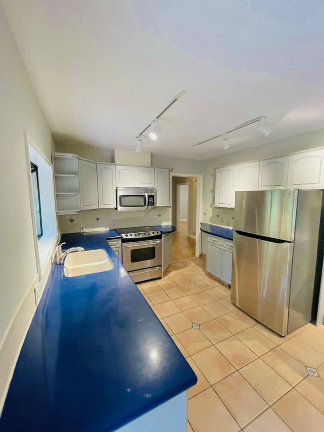 Photo - Charming 3-Bed, 2-Bath Ranch in Prime Atlanta Location